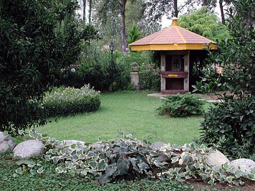 Private garden at Shahrak Ferdows